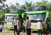 Polres Mesuji Kawal Pelepasan Jamaah Haji Brabasan