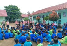 Cegah Perundungan, Polsek Tegineneng Tanamkan Disiplin ke Siswa SD
