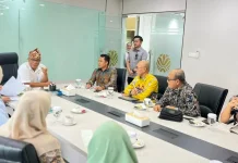Bupati Lampung Barat Temui KLH Bahas Penanganan Sampah