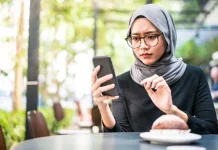 Simpan Banyak File di Ponsel Bisa Jadi Tanda Masalah Mental