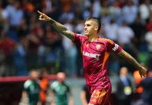 Dua Gol Mancini Bawa Roma Hancurkan Lazio