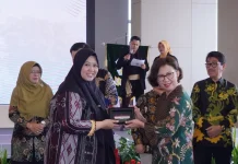 Wabup Pringsewu Hadiri Tayuhan Kagama Lampung dan Penandatanganan MoU dengan UGM
