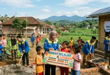 Mahasiswa Lampung Selatan Bangun Desa