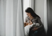 6 Tips Menyapih ASI Anak tanpa Drama, dan Pilihan Bahan Alami Bantu Proses Menyapih
