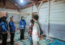 Wagub Jihan Tinjau Calon Penerima Bantuan Rumah Sehat di Tulang Bawang