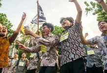 Tren "Quiet Quitting": Protes Diam-Diam Pekerja Muda Terhadap Eksploitasi Kantor