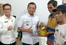 Pemkab Pringsewu Salurkan Cadangan Pangan Pemerintah untuk 693 Warga Rejosari