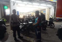Cegah Curanmor, Polisi Patroli Sasar Minimarket Buka 24 Jam di Sukarame
