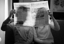 Kebangkitan "Zine" Fisik: Media Cetak Alternatif Remaja di tengah Dominasi Digital