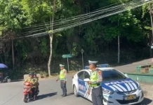 Beri Rasa Aman di Akhir Pekan, Polres Lampung Barat Pantau Kawasan Wisata