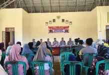 Polsek Mesuji Timur Jumat Curhat di Desa Tanjung Menang Raya