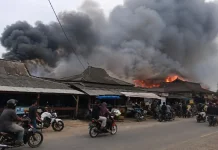 Kebakaran Pasar Mulya Kencana, 4 Armada Damkar Dikerahkan