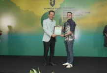XLSMART Raih Penghargaan Transparansi Pengurangan Emisi 2026