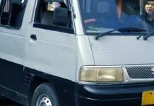 Kalah Saing dengan Ojol, Sopir Angkot Putar Otak demi Dapur Ngebul
