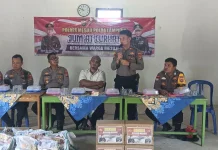 Jumat Curhat Polres Mesuji Serap Aspirasi Warga Desa