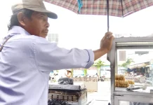 Kue Pancong Camilan Tradisional di Bandar Lampung yang Tetap Dicari