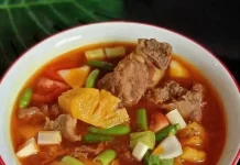 Pindang Iga Nanas, Perpaduan Gurih dan Segar Khas Palembang
