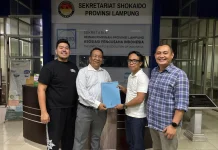 Giliran Bernard Dari Nestle Ambil Berkas Pencalonan Ketua Apindo