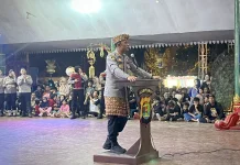 Momen Haru di Hari Bhayangkara, Kapolres Pringsewu Sampaikan Permohonan Maaf