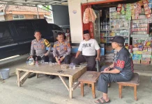 Kapolsek Abung Barat Sambangi Tokoh Masyarakat Perkuat Sinergi Kamtibmas