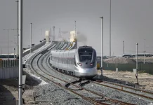 Kereta Ekspres Pertama UEA Resmi Beroperasi