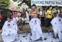 Cukur Gratis NasDem Lampung Layani Semua Kalangan