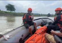 Dua Remaja Tenggelam di Sungai Pringsewu Ditemukan Meninggal