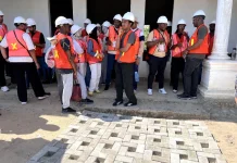 ITERA Gandeng Desa Batanghari Ogan Kelola Sampah Jadi Material Konstruksi