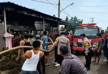 Rumah Sekaligus Kios BBM Eceran di Tanggamus Terbakar, Dua Orang Alami Luka Bakar