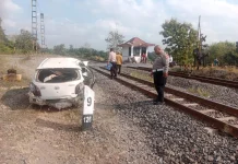 Polisi Olah TKP Kecelakaan Maut KA Babaranjang di Lampung Utara