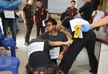 Rekonstruksi 22 Adegan Ungkap Kronologi Penusukan Dua Pengunjung Biliar