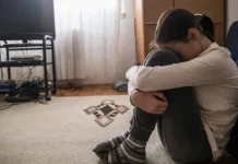 Kesalahan Orang Tua yang Membuat Anak Enggan Terbuka dan Bercerita