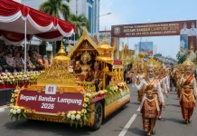 Pawai Budaya Meriahkan HUT Ke-344 Bandarlampung