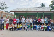PSSI Lampung Tuntaskan Penyaluran 700 Bola Program FIFA Sekolah