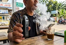Tegur Keras Pengguna Vape, Menkes Budi: Jangan Bilang Vape Lebih Aman