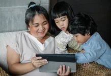 Literasi Keamanan Siber Keluarga: Orang Tua Waspadai Kejahatan Social Engineerin