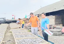 Penjualan Ikan Asin dari Kota Agung Tembus ke Sejumlah Daerah