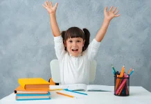 Semangat Belajar Anak Naik Turun? Coba Bangun Kebiasaan Sederhana Ini
