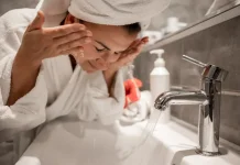 Jangan Asal Cuci Muka, Ini 5 Kesalahan yang Bisa Bikin Kulit Bermasalah