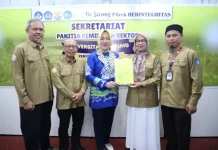 Dekan FISIP dan Guru Besar FH Resmi Daftar Bacarek Unila Periode 2027-2031