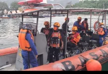 Basarnas Lampung Kerahkan Dua RIB Cari Jurnalis Hilang Kontak di Selat Sunda