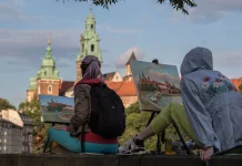 Komunitas Urban Sketchers: Merekam Sudut Kota lewat Coretan Sketsa