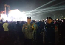 Meriahkan HUT ke-35 Lampung Barat, Polres Lampung Barat Amankan Pentas Seni Hiburan