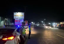 Cegah Balap Liar, Sat Lantas Polres Lampung barat Patroli Blue Light