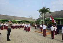 Satlantas Lamtim Tanamkan Disiplin Berlalu Lintas dan Anti Bullying