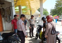 Patroli Dialogis, Polres Metro Sambangi Warga dan Sampaikan Imbauan Kamtibmas