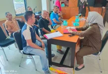 Polsek Abung Selatan Limpahkan Tersangka dan Barang Bukti Kasus Penganiayaan