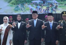 Wagub Lampung Hadiri Upacara HUT ke-81 TNI di Lapangan Saburai