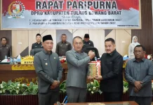 Bupati Tubaba Sampaikan Raperda APBD 2027 ke DPRD