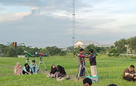 Hilal Tidak Terlihat, Posisi Bulan Masih Negatif